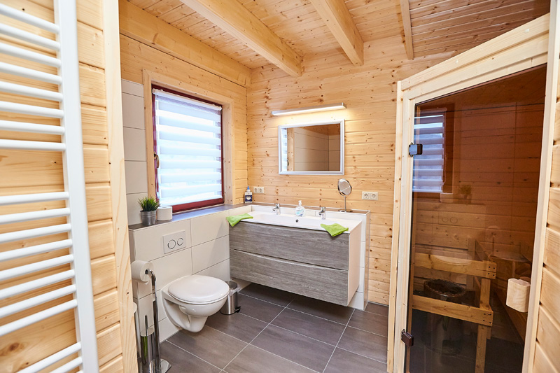 Annika-65-Bad-Sauna