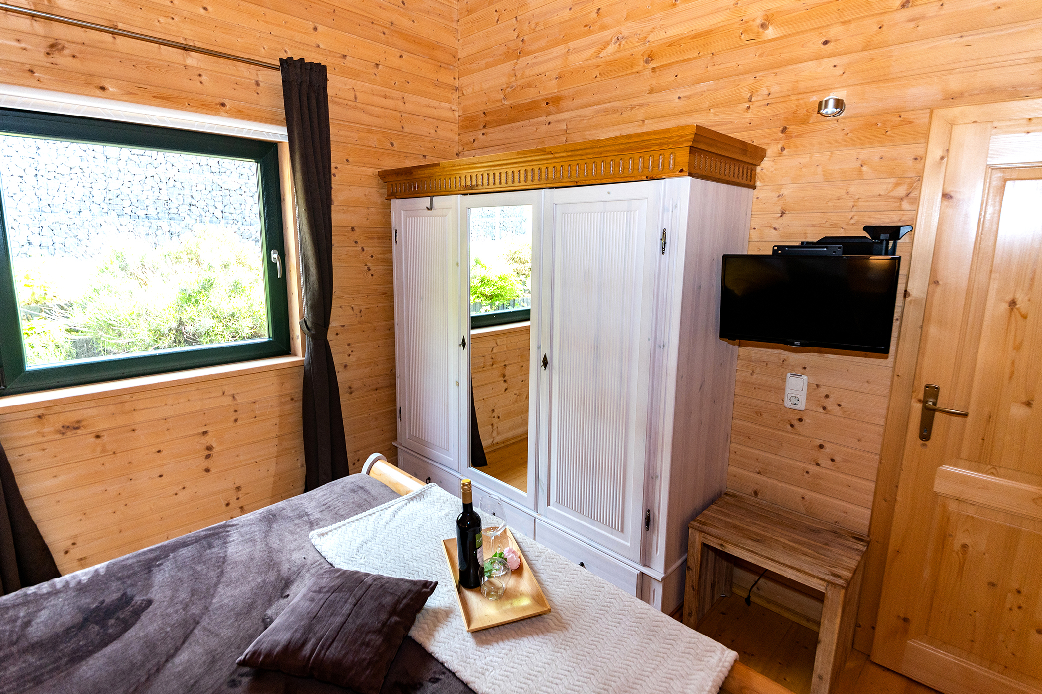 S-027-043-23-Schlafzimmer Susi I