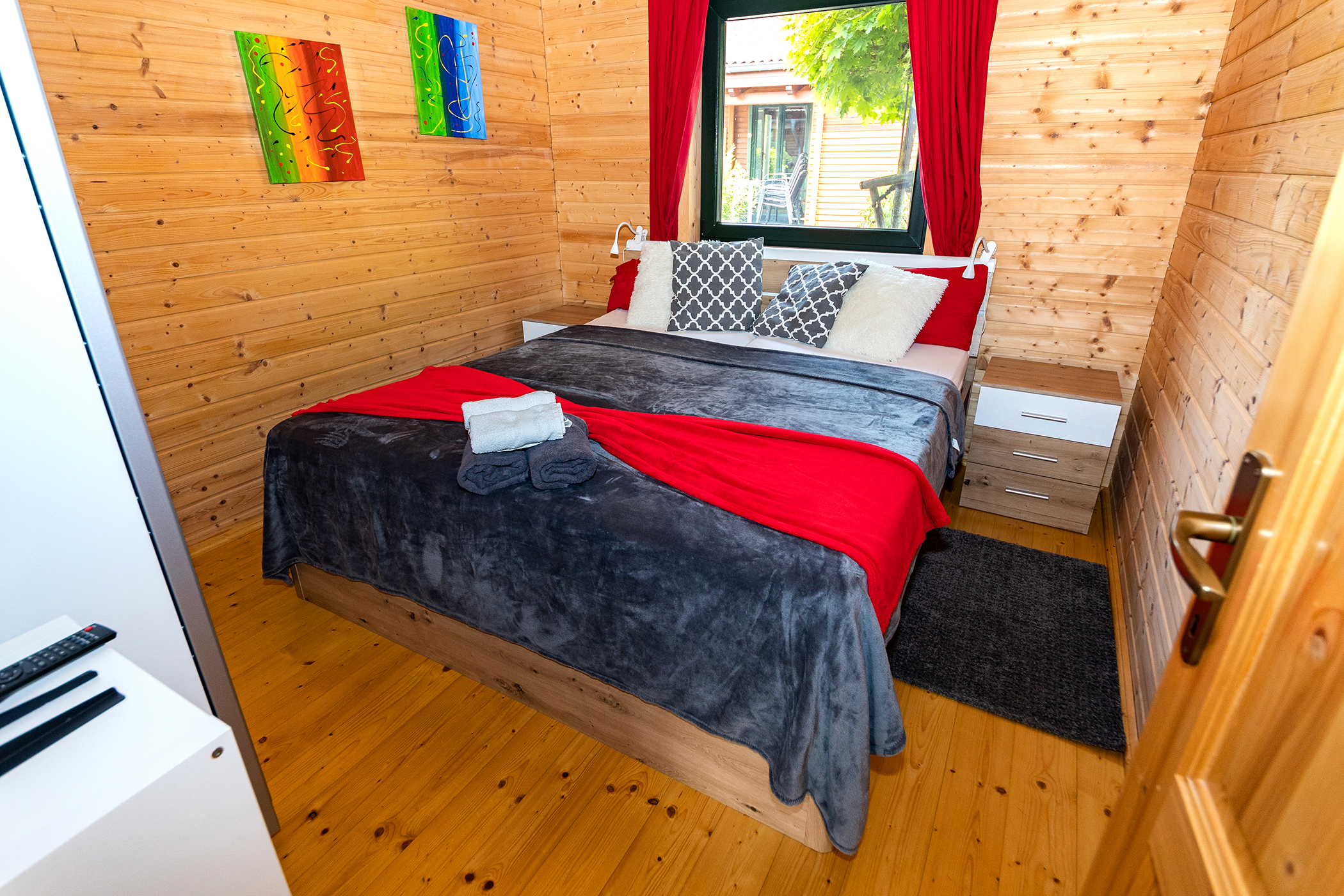 S-027-047-23-Schlafzimmer II-Susi